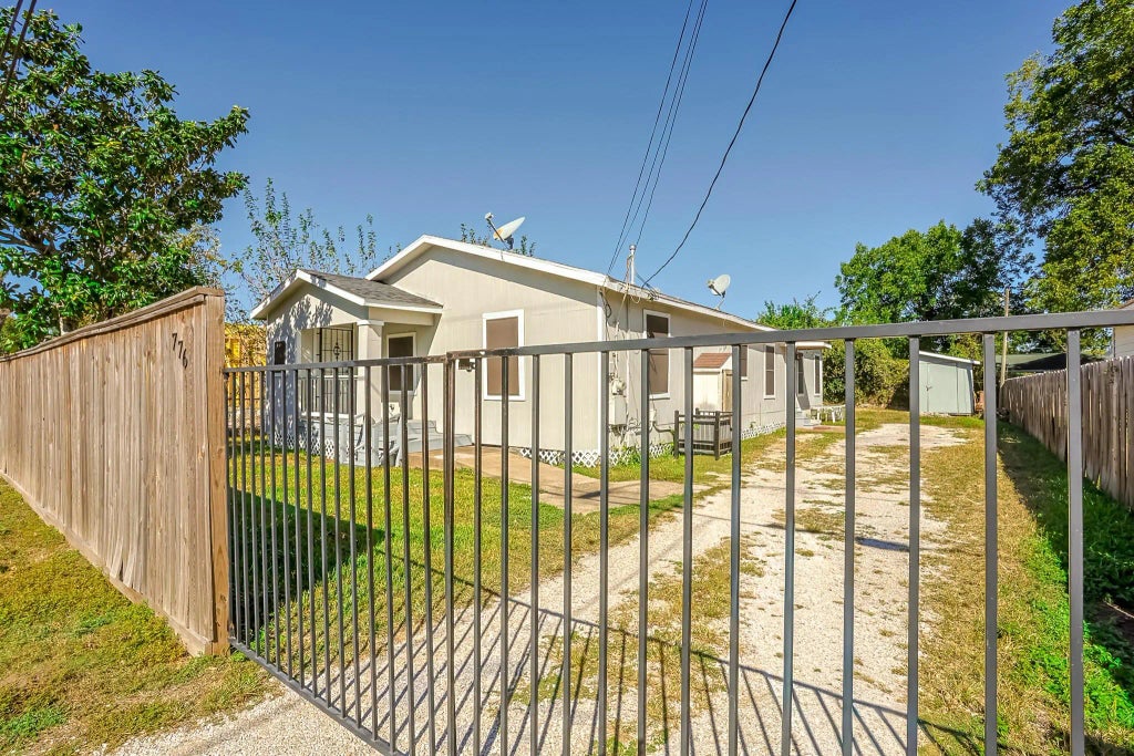 776 Fair Street, Houston
