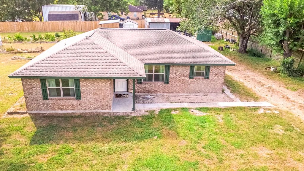 2934 Goodson Loop, Pinehurst