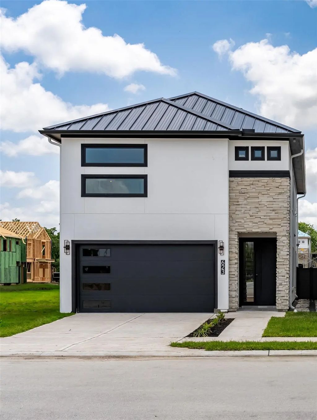 623 Winding Oaks, Stafford