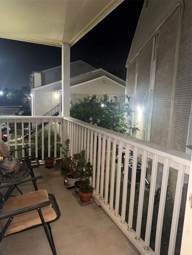 2750 Holly Hall Street 1307, Houston