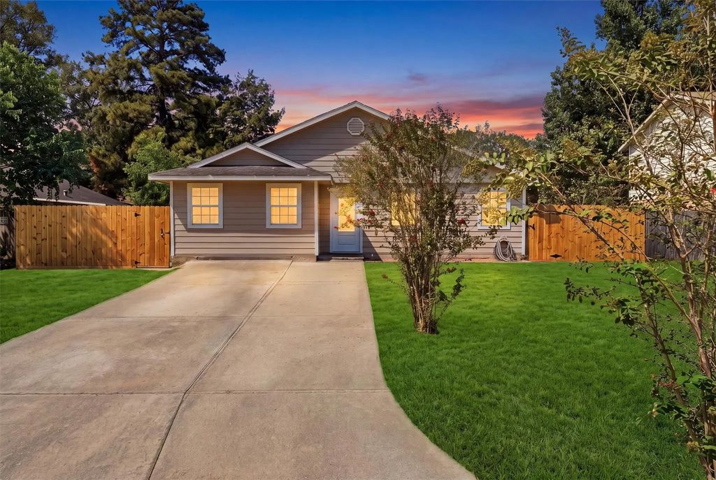 5823 Alpine Heights, Porter