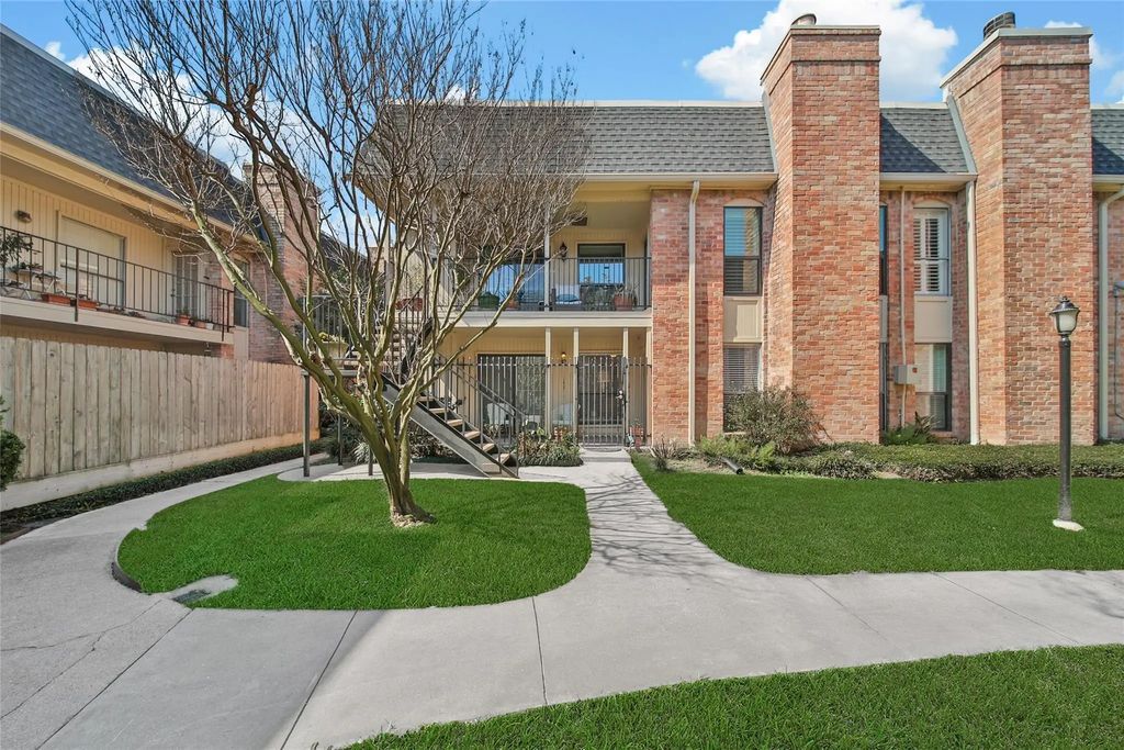 1601 S Shepherd Drive 170, Houston