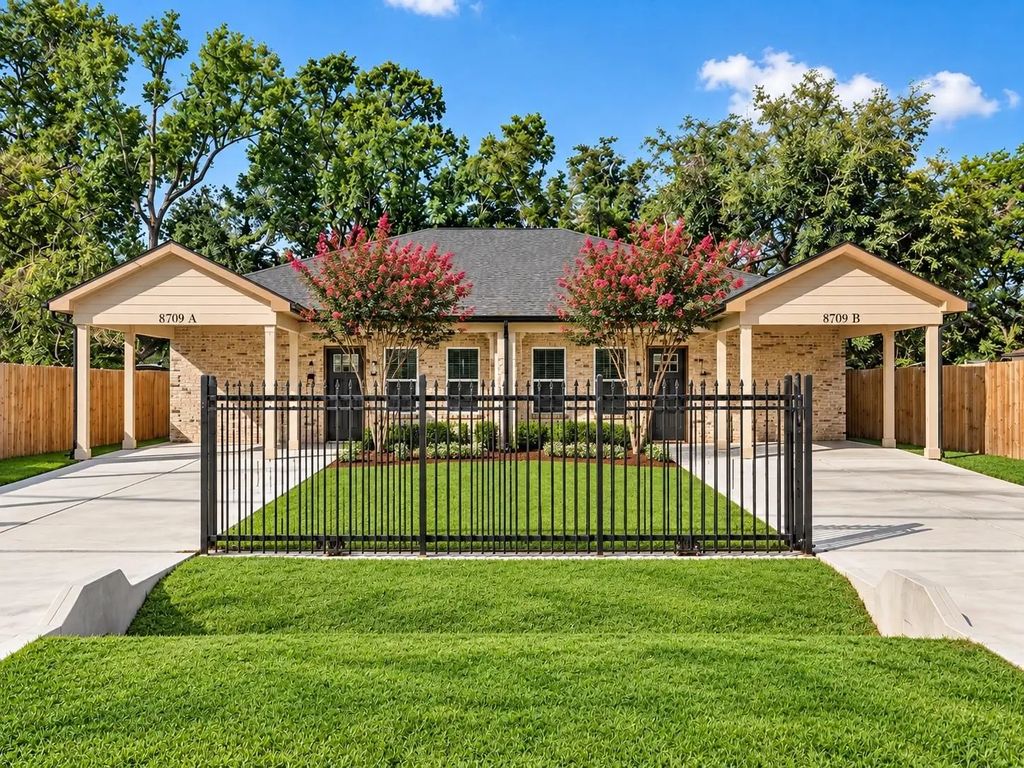 8709 Wheatley Street, Houston
