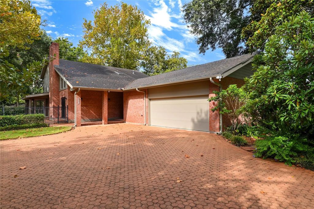 904 Winston Drive, Richmond