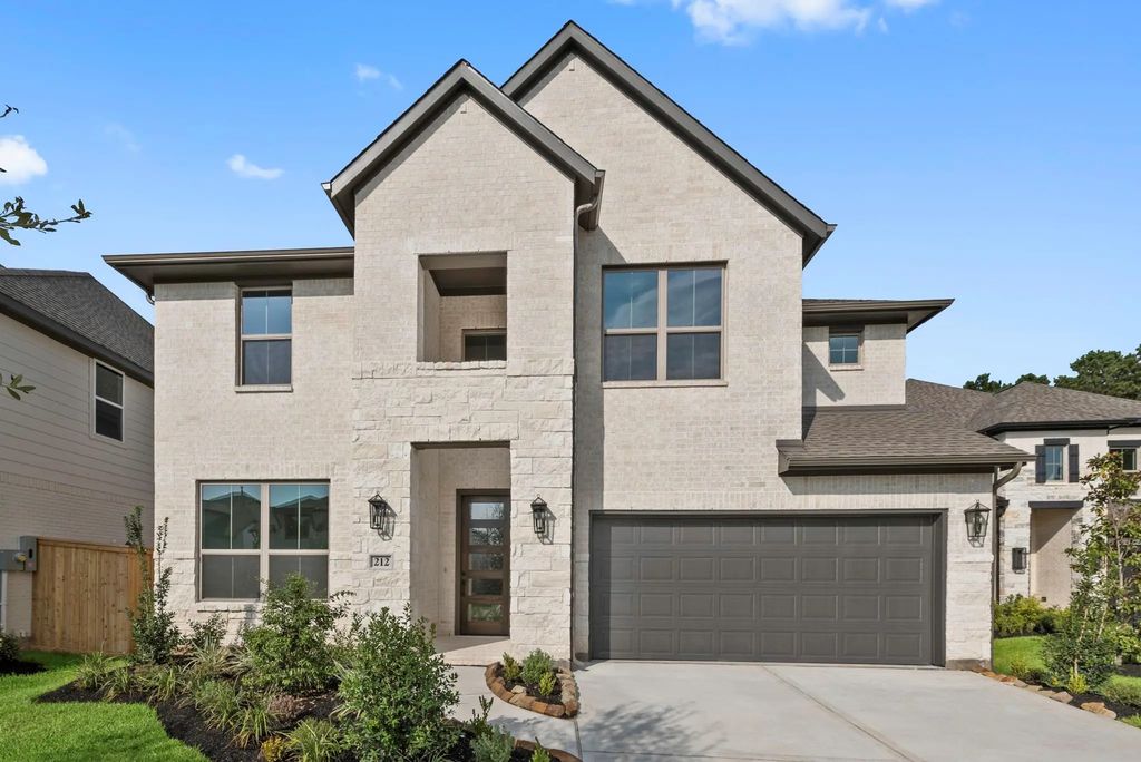 212 Silver Sage Court, Conroe