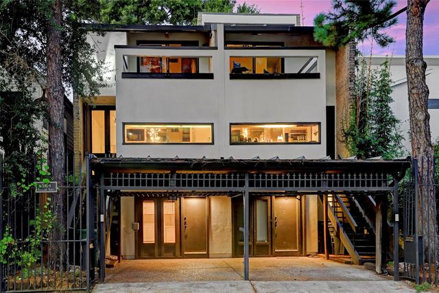 5102 Scotland Street, Houston