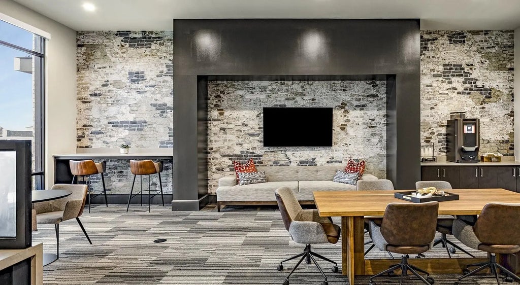 7100 Uvalde Road 11203, Houston