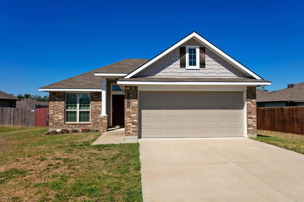 2806 Porters Way, Bryan