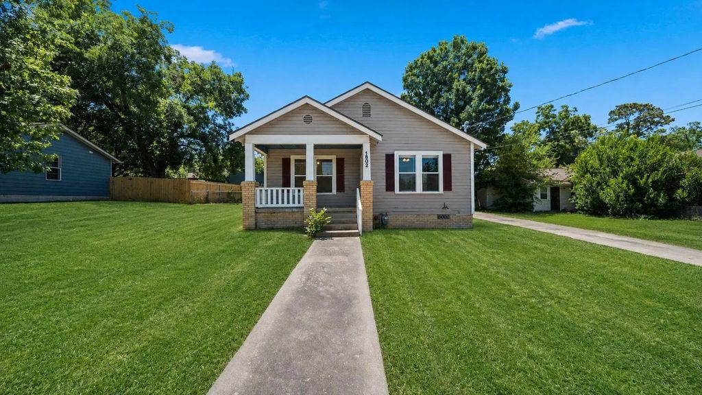 1802 Marjorie Street, Brenham