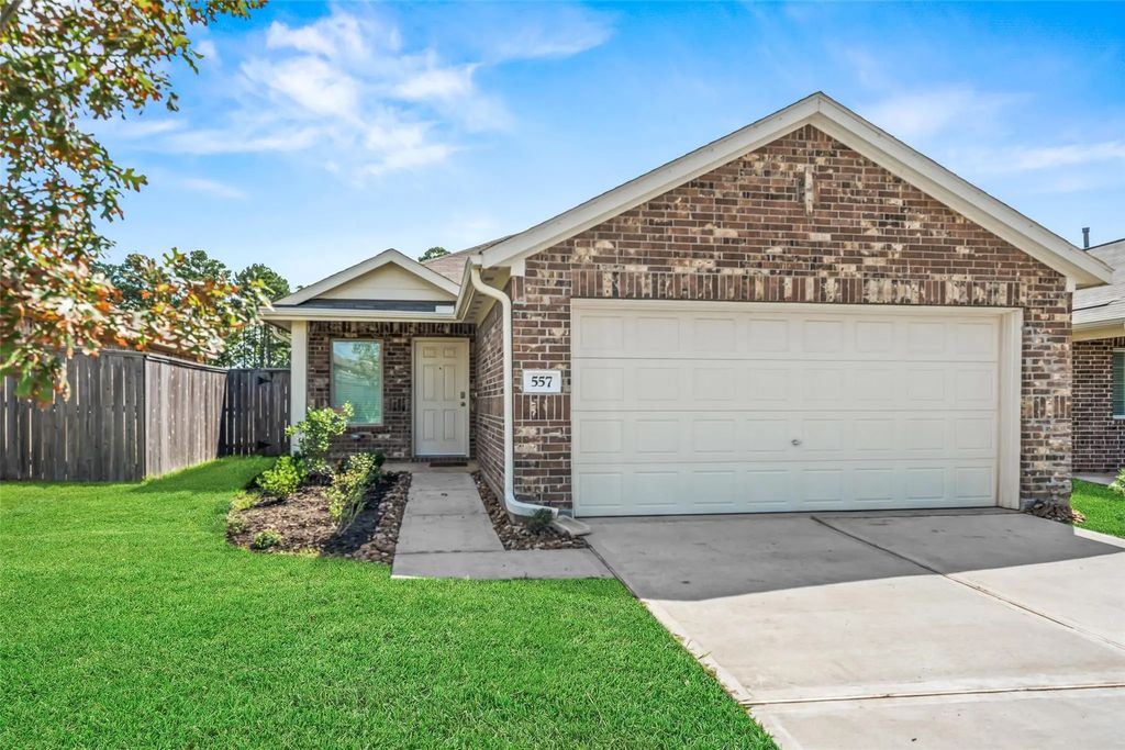 557 Brook Terrance Lane, Willis