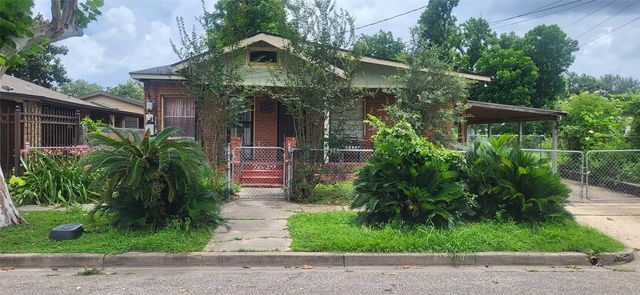 7629 Avenue I, Houston