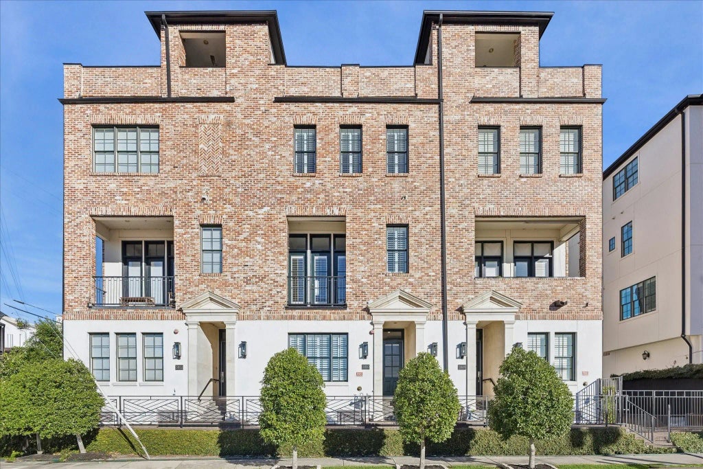 3850 Glen Arbor Drive, Houston