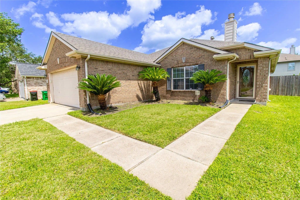 4919 Bentonite Boulevard, Baytown