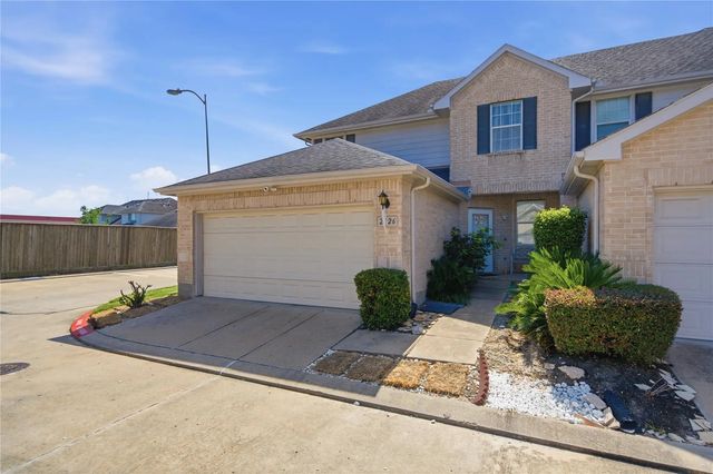 2926 Meadowglen Cove, Houston