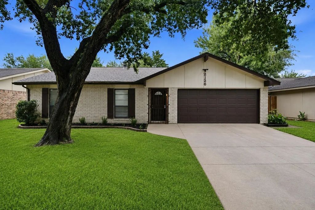 2126 Quail Valley East Drive, Missouri City