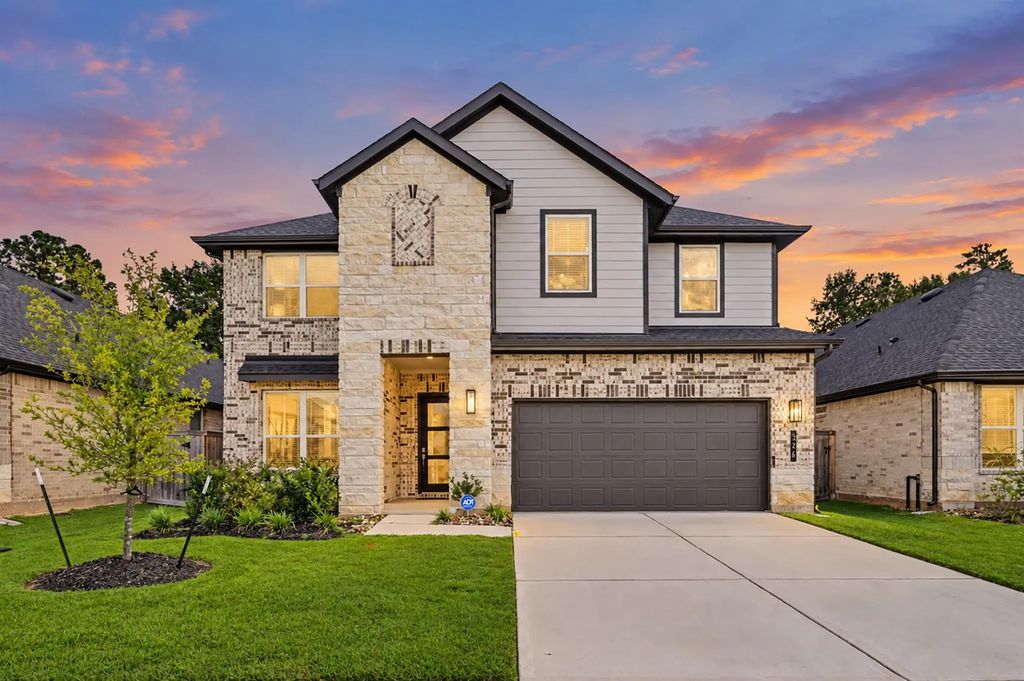 326 Springfield Terrace Drive, Conroe
