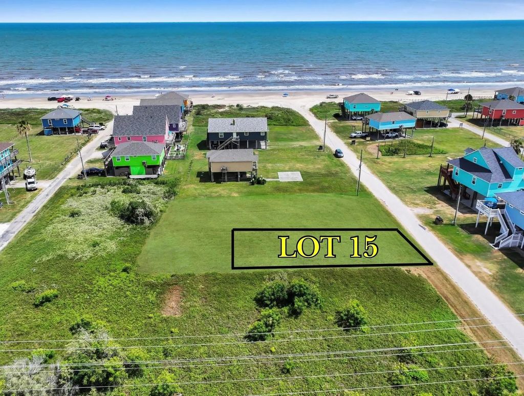 992 Smith Drive, Gilchrist