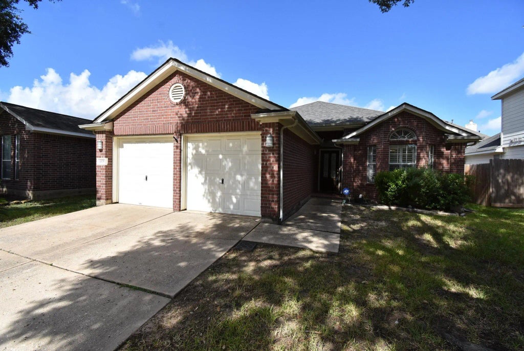 6839 Catarina Circle, Houston