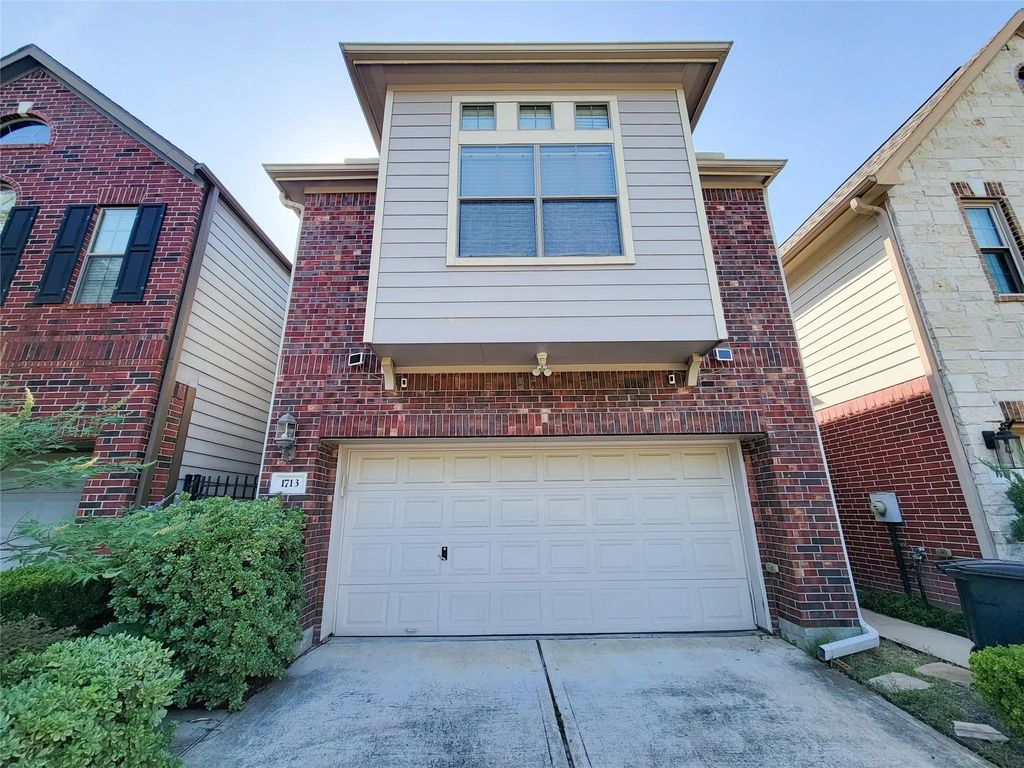 1713 W T C Jester, Houston