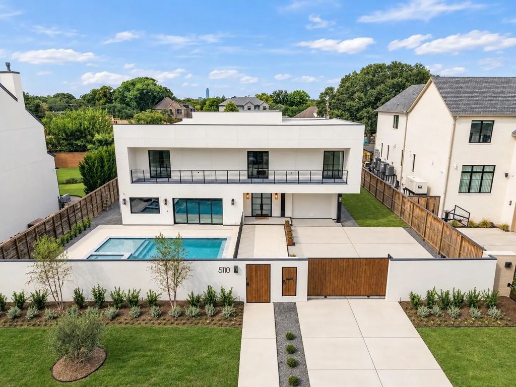 5110 Glenmeadow Drive, Houston