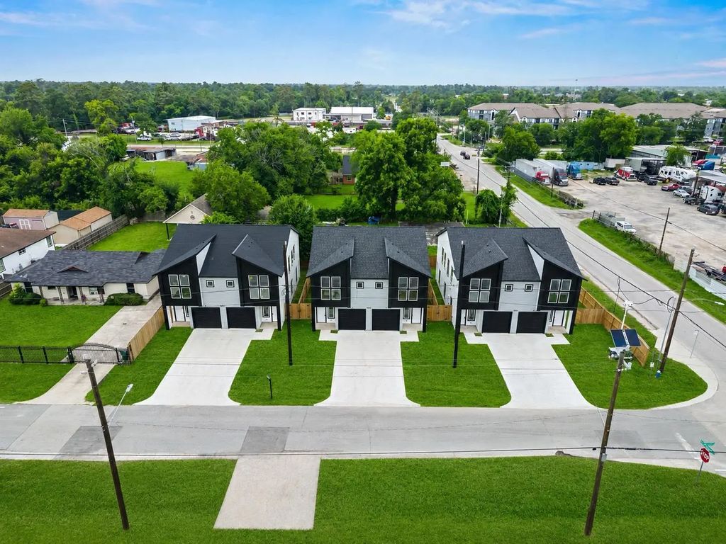 8449 Furray Road A/b, Houston