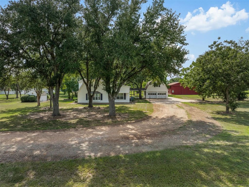 1713 Woody Lane, Sealy