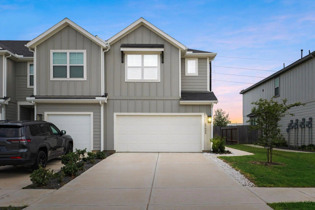 27926 Western Creek Court, Katy