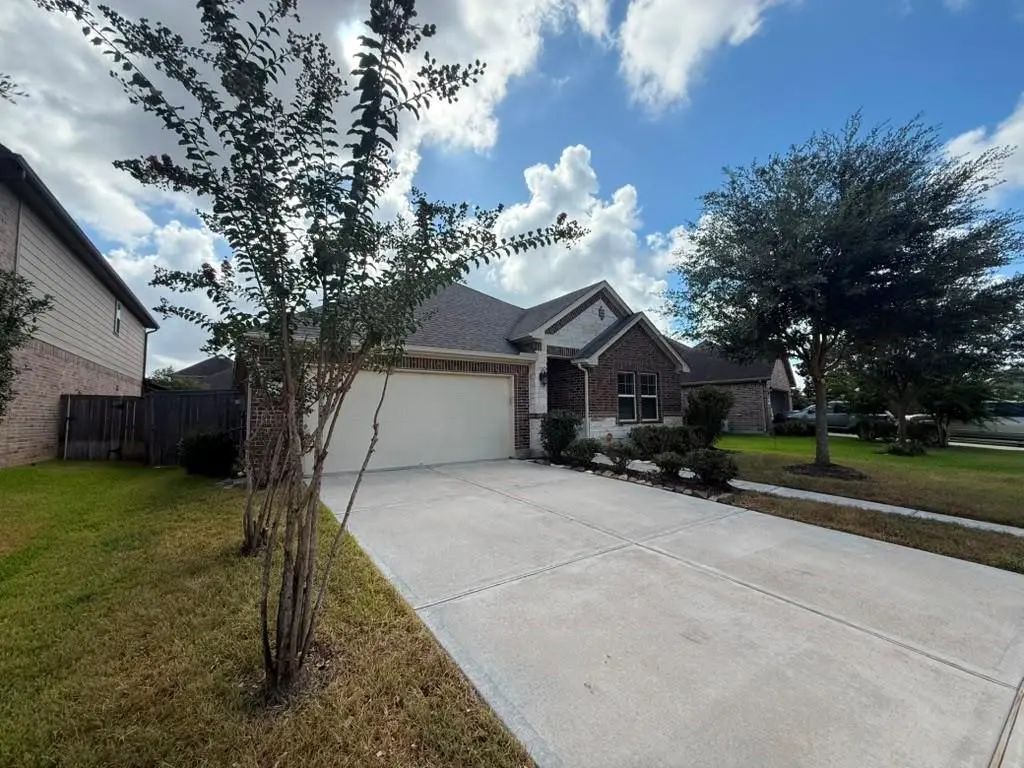 11010 Santiago River Lane, Richmond