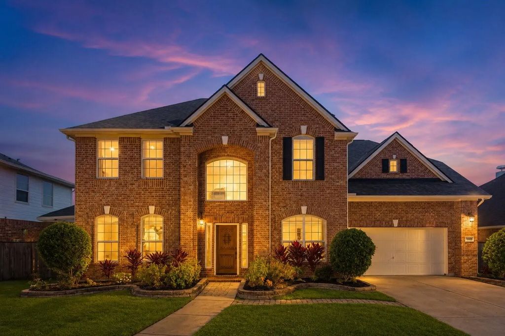 4303 Pensacola Oaks Lane, Sugar Land