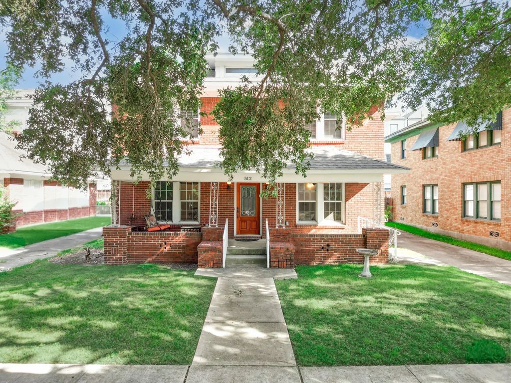 512 W Pierce Street, Houston