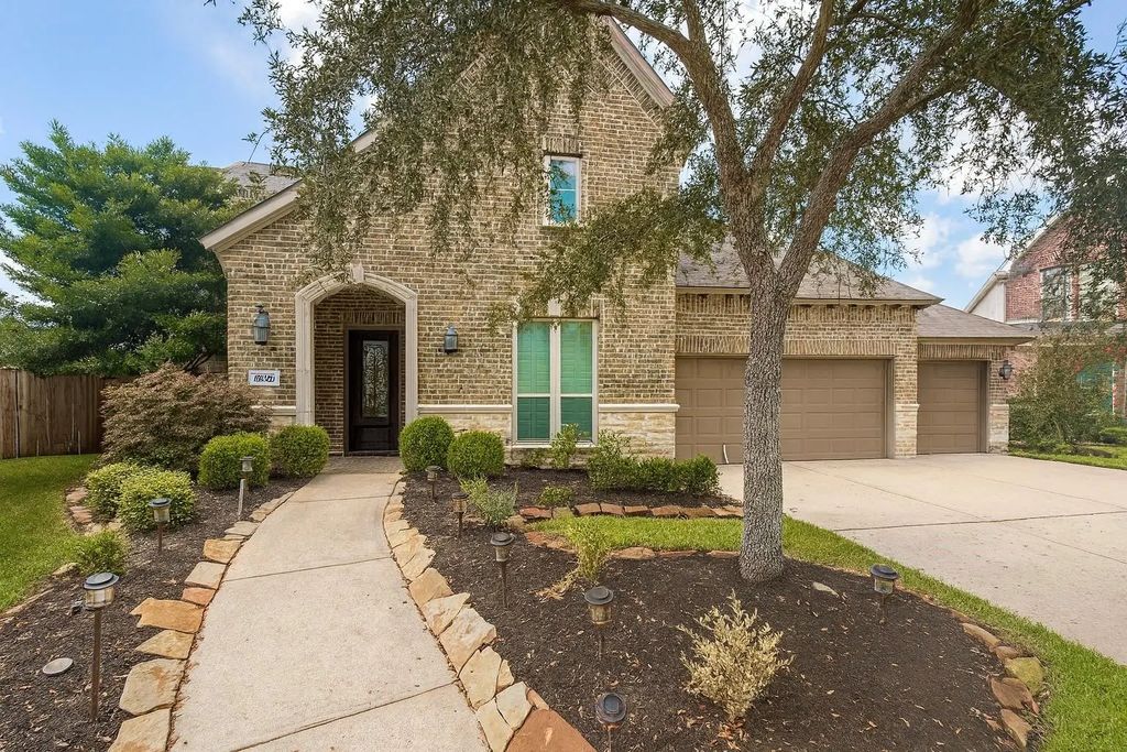 9702 Caldwell Way, Missouri City