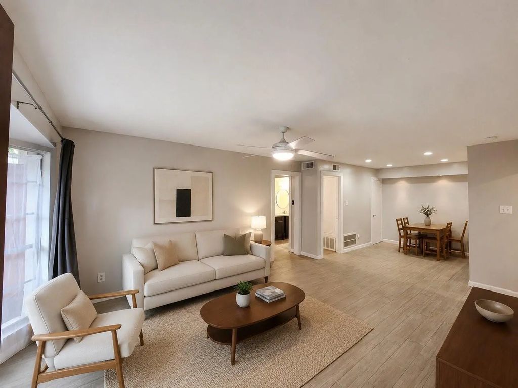 2575 Marilee Lane 1, Houston