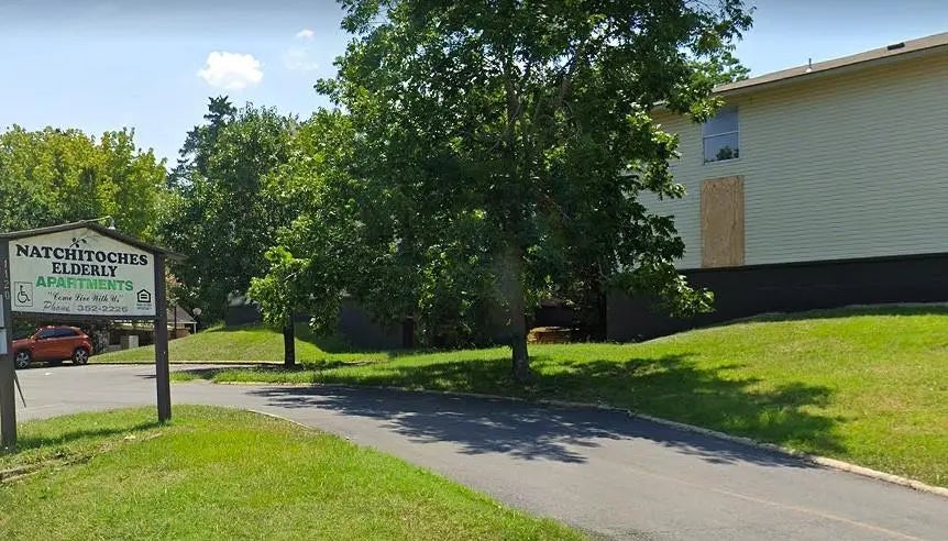 1120 Washington Street, Other