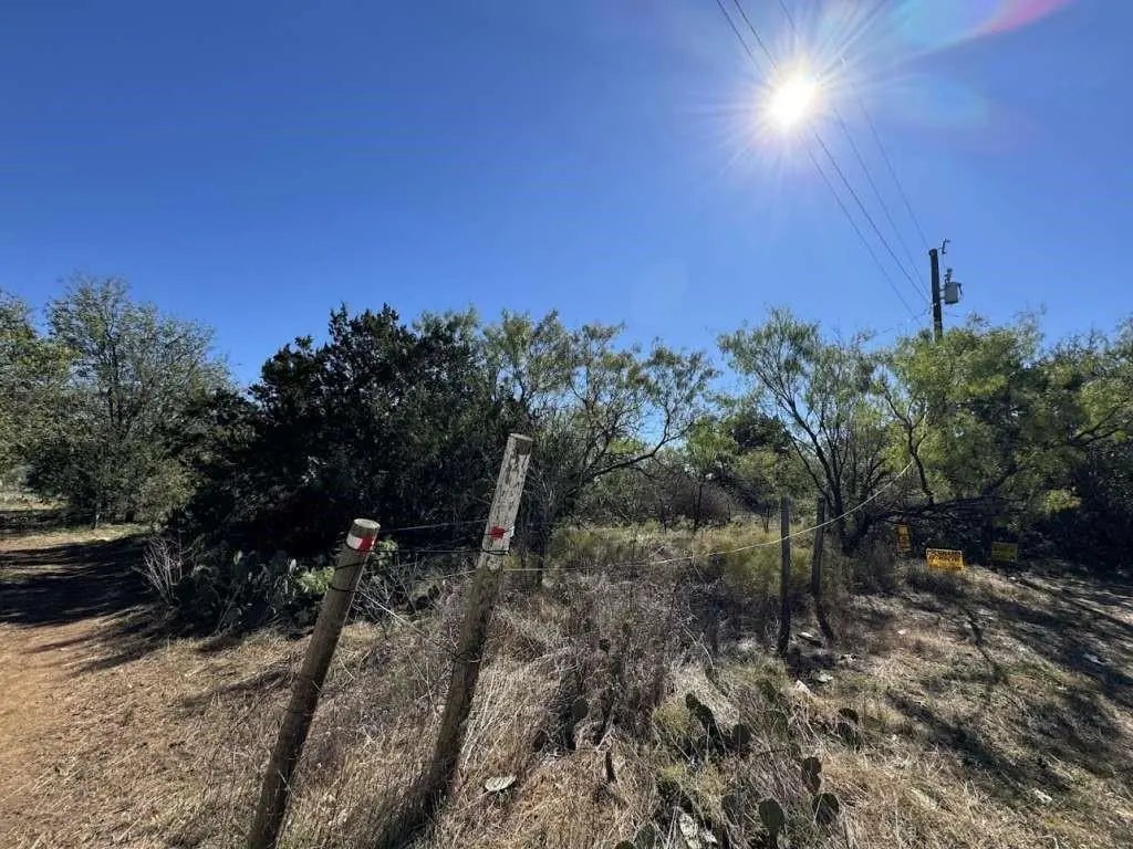 6710 County Road 470, brownwood