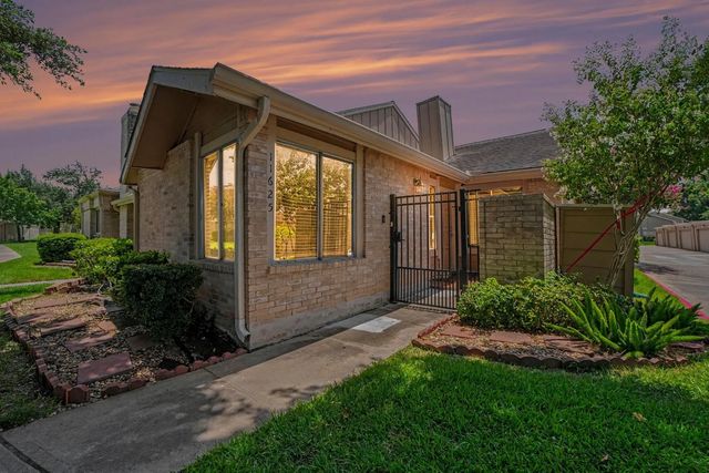 11625 Lakeside Park Drive, Houston