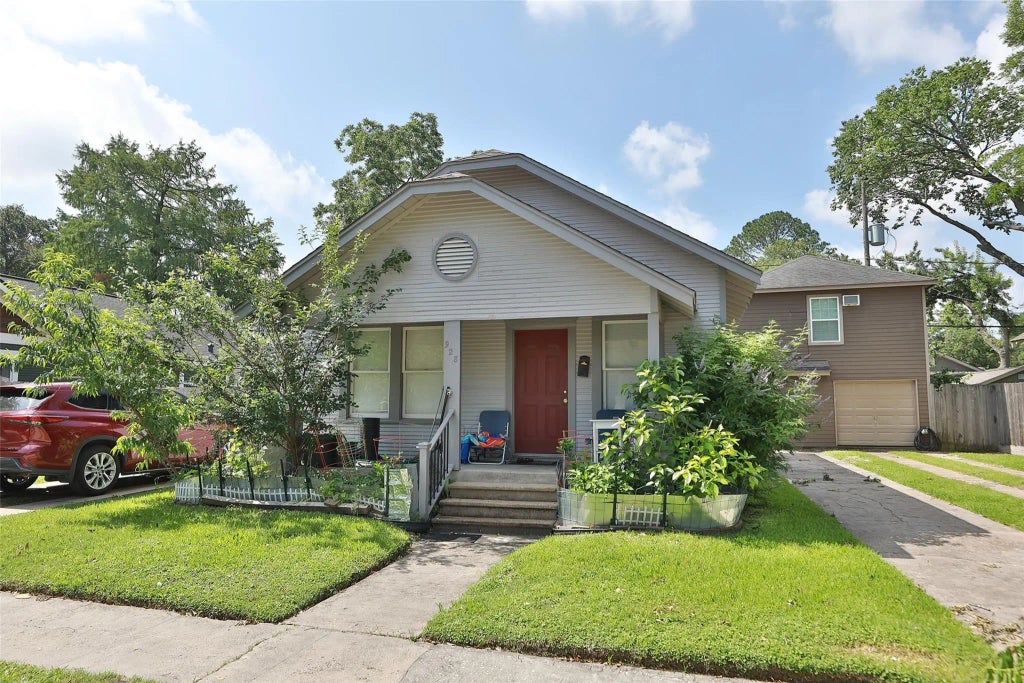 928 W Gardner Street, Houston