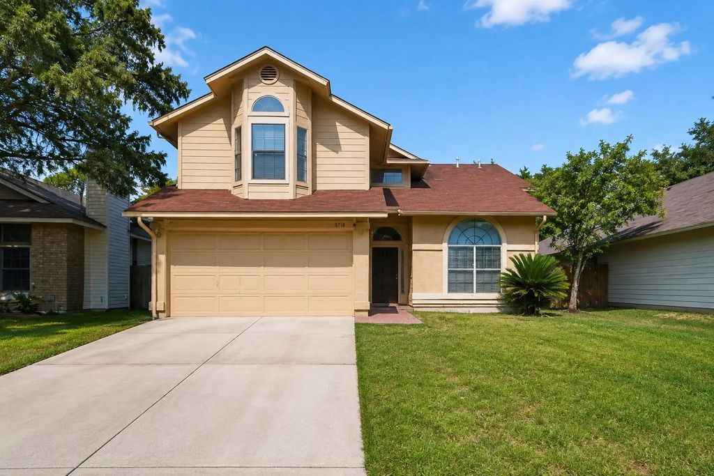 9718 Silver Moon, San Antonio