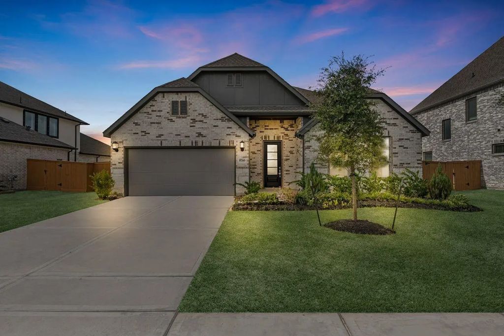 8746 Jade Hill Drive, Rosharon