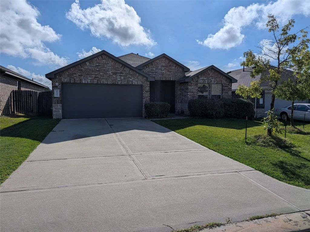 40462 Red Poppy Lane, Magnolia