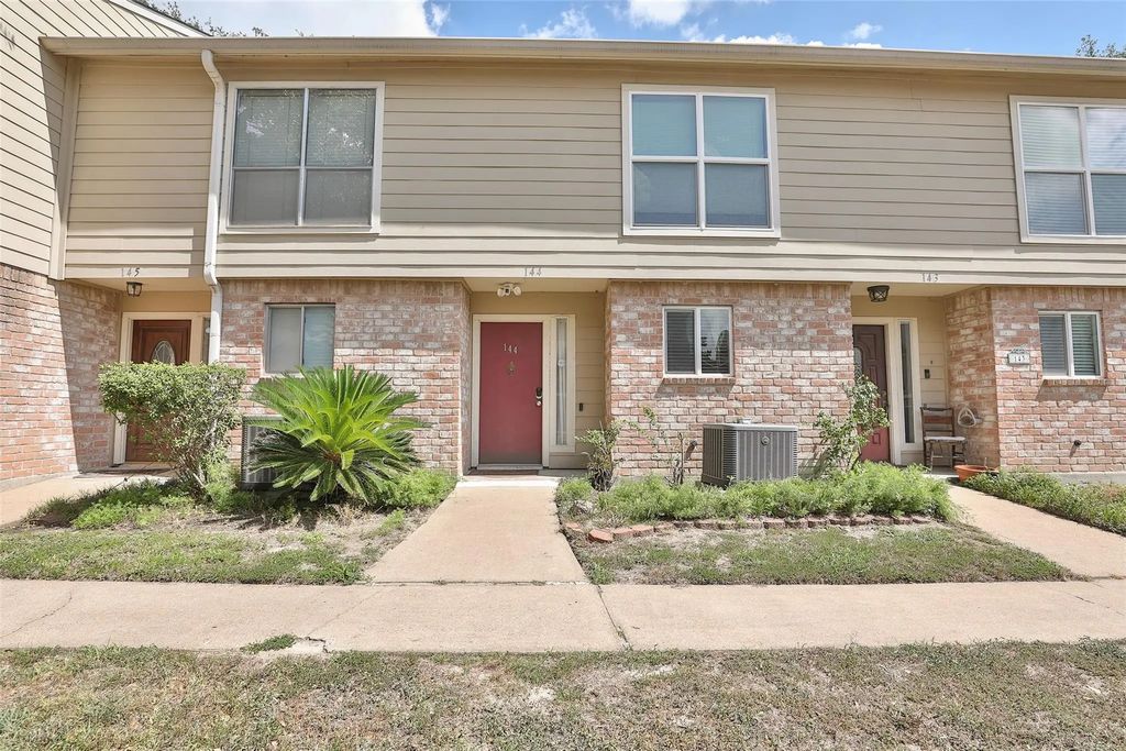 5005 Georgi Lane 144, Houston