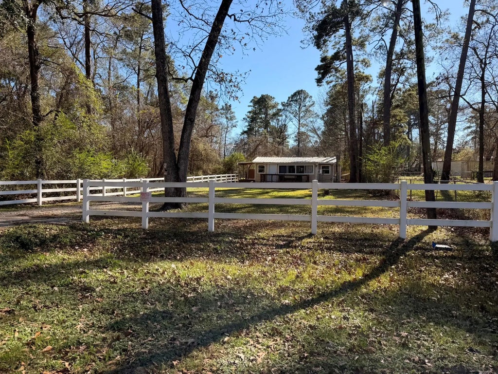 20107 Parkway Lane, Montgomery