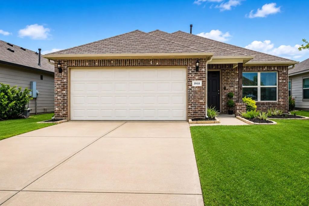 18614 Porthaven Rose Lane, Tomball