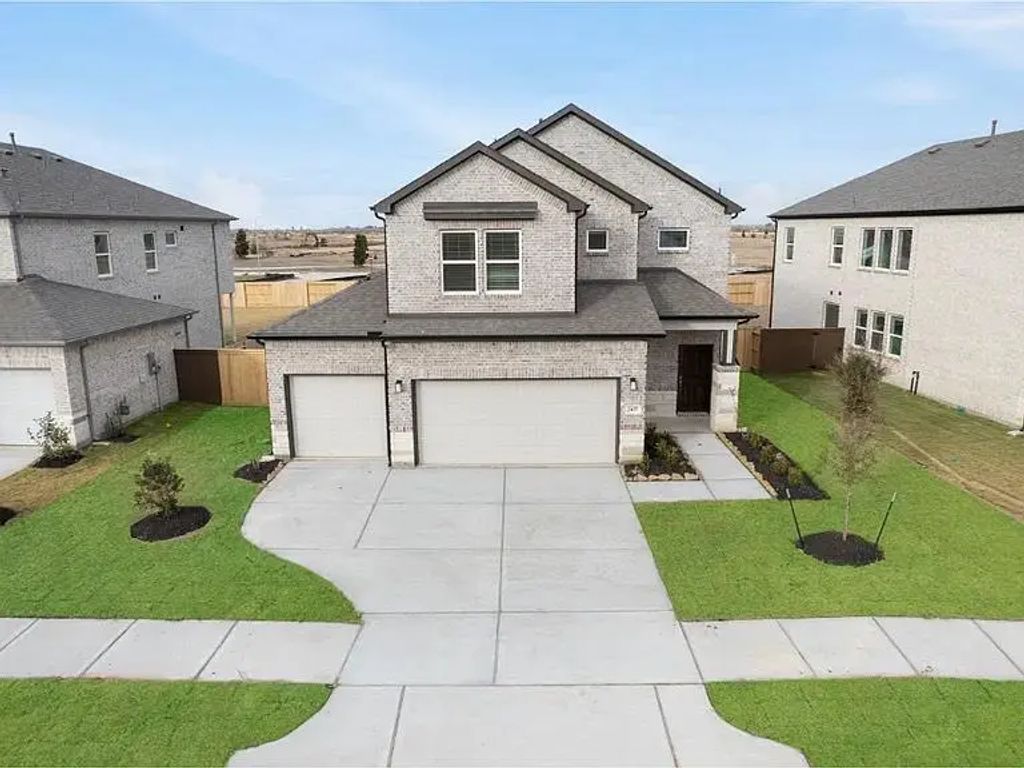 2407 Outpost Canyon Drive, Iowa Colony