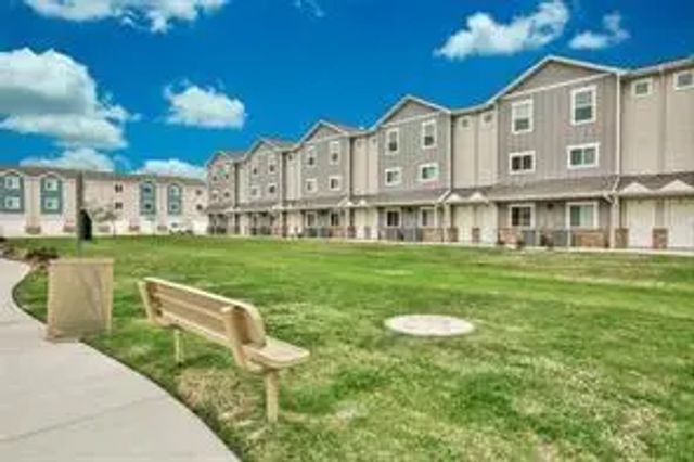 21155 Gosling Road 15 C-d, Spring