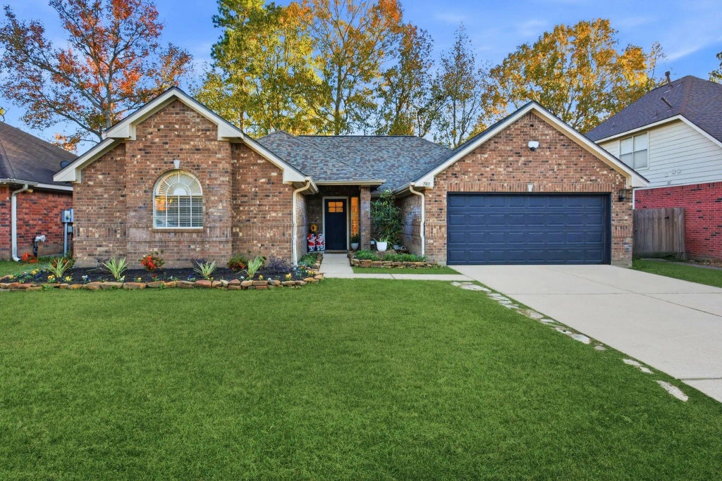 1910 Hunnington Drive, Conroe