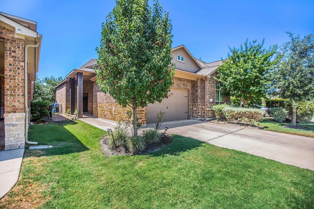 17931 Pecan Bayou Lane, Cypress