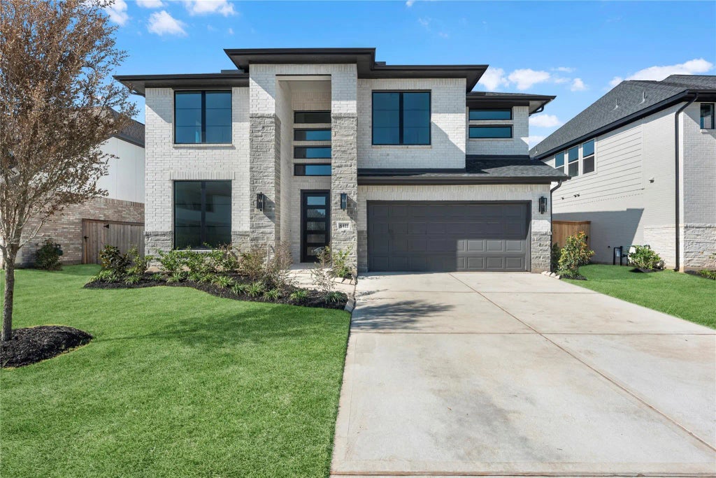 8411 Blue Spectrum Lane, Richmond