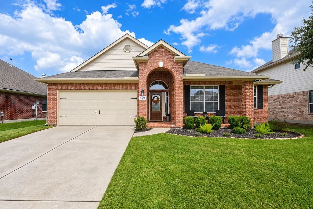 2402 Ligustrum Flower Drive, Spring