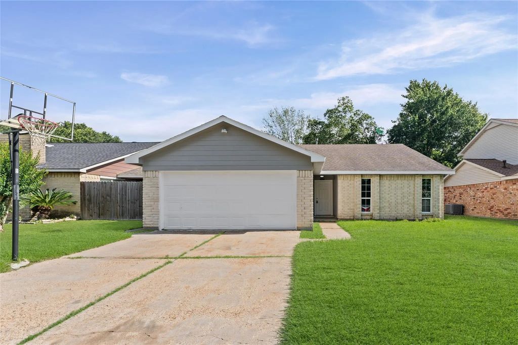 18518 Lippizaner Drive, Cypress