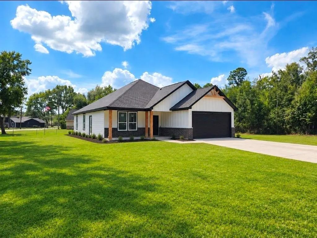 1303 Red Fox Drive, Houston